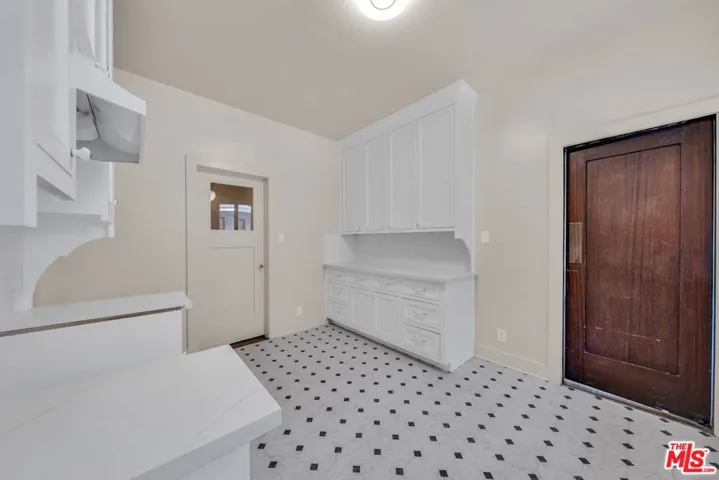 1622 W 25th Street, Los Angeles, California 90007
