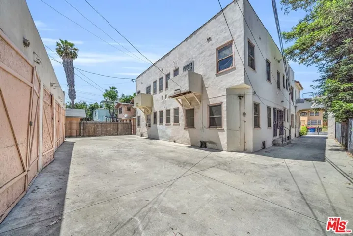 1622 W 25th Street, Los Angeles, California 90007