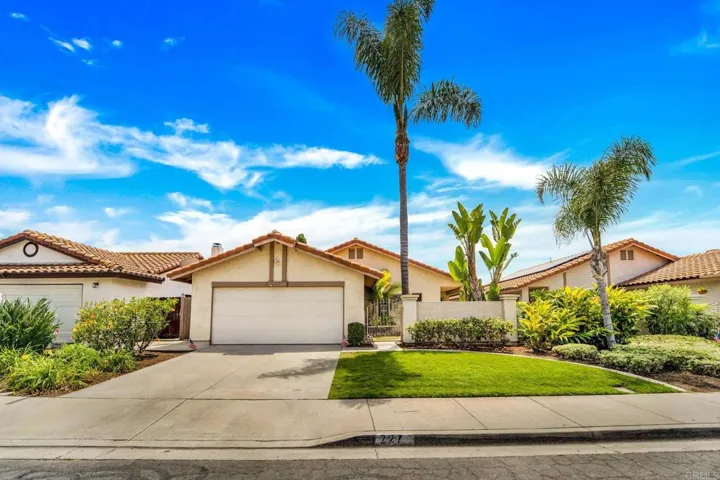 227 Ocotillo Place, Oceanside, California 92057