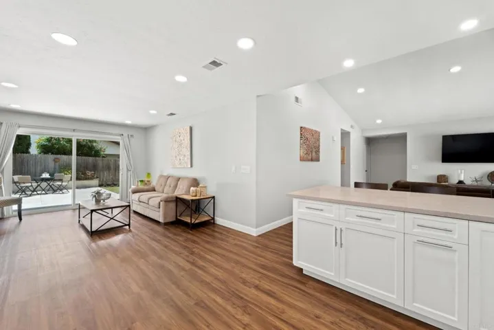 227 Ocotillo Place, Oceanside, California 92057