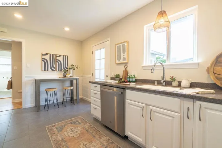 924 Sybil Ave, San Leandro, California 94577
