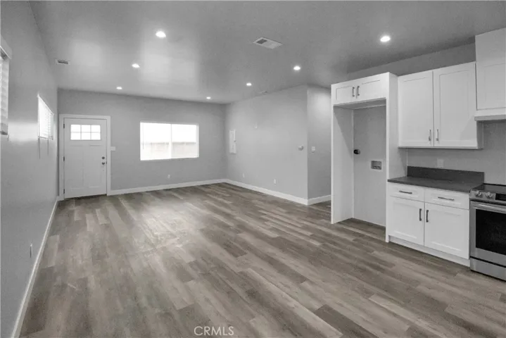 7625 S Denker Avenue, Los Angeles, California 90047