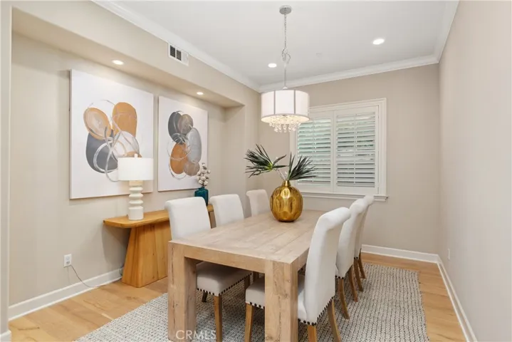17462 Oakbluffs Lane, Huntington Beach, California 92649