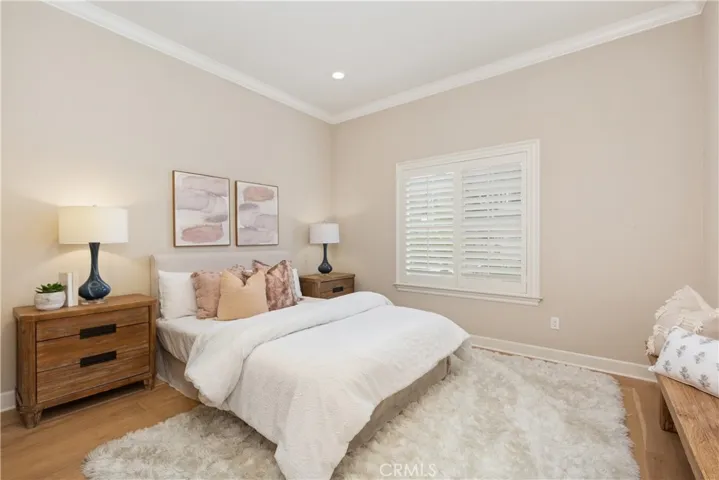 17462 Oakbluffs Lane, Huntington Beach, California 92649