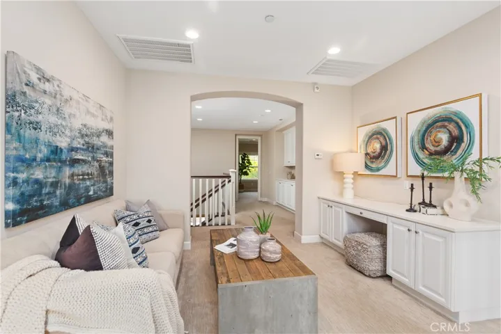 17462 Oakbluffs Lane, Huntington Beach, California 92649