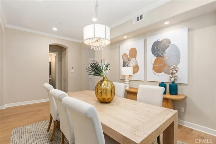 17462 Oakbluffs Lane, Huntington Beach, California 92649