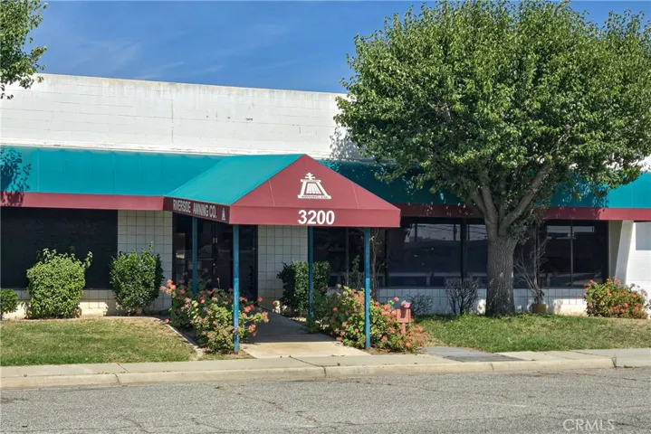 3200 Franklin Avenue, Riverside, California 92507