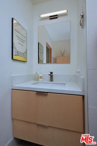 1546 S Spaulding Avenue, Los Angeles, California 90019