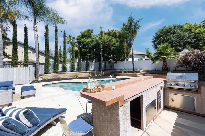 25088 Camino Mancho, Murrieta, California 92563