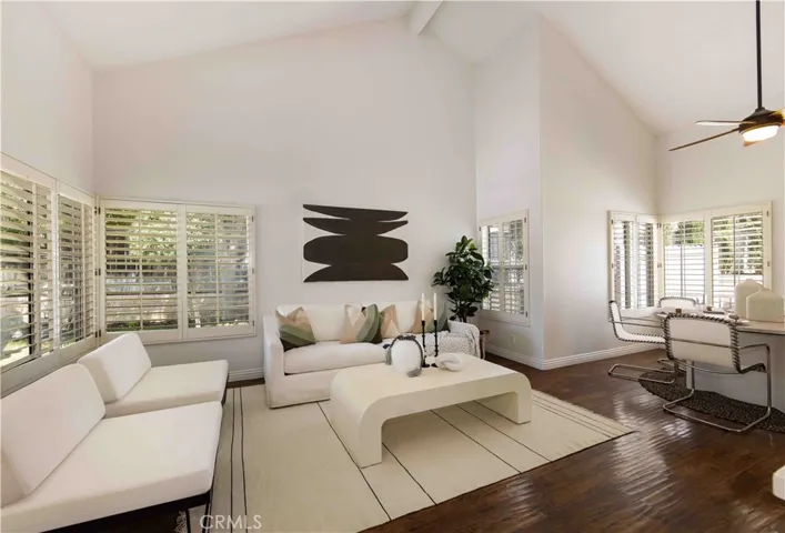 25088 Camino Mancho, Murrieta, California 92563