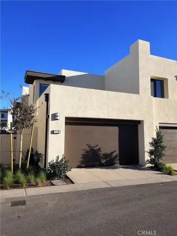 719 Beacon, Irvine, California 92618