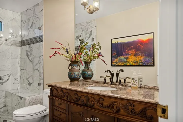 1286 Innsbruck Drive, Lake Arrowhead, California 92352