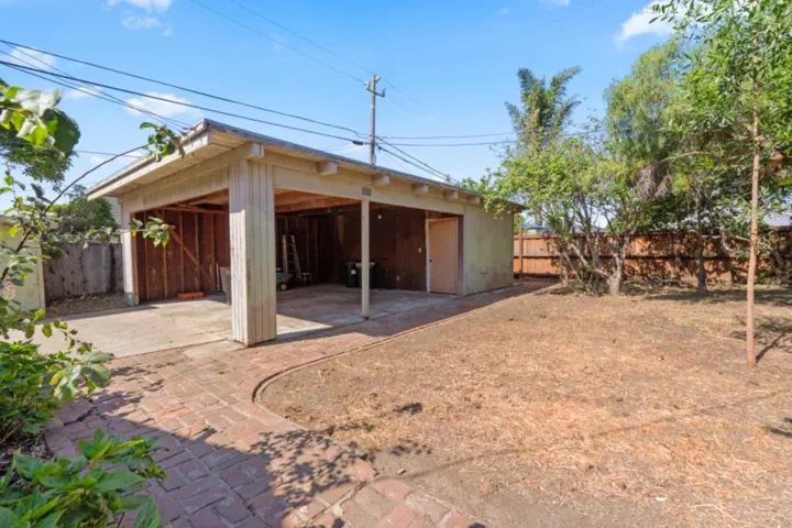 139 N 2nd Street, Salinas, California 93906