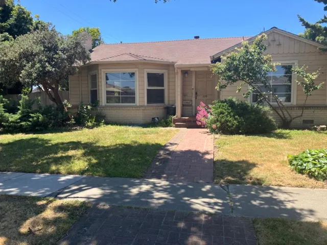 139 N 2nd Street, Salinas, California 93906