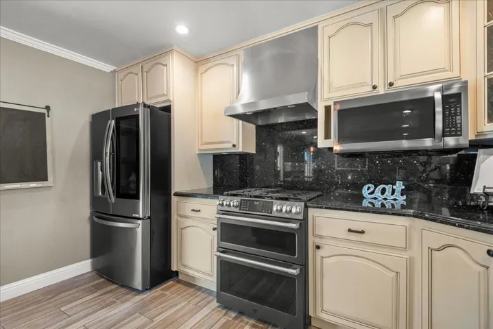 13124 Via Ranchero Drive, Saratoga, California 95070