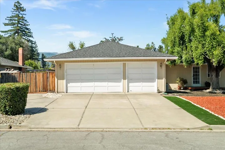 13124 Via Ranchero Drive, Saratoga, California 95070