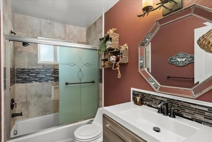 13124 Via Ranchero Drive, Saratoga, California 95070