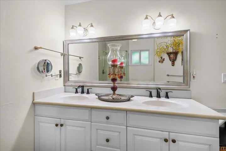 13124 Via Ranchero Drive, Saratoga, California 95070