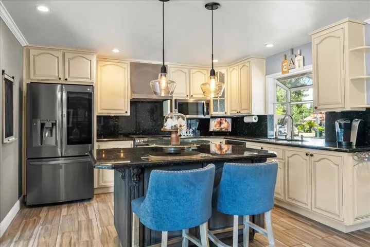 13124 Via Ranchero Drive, Saratoga, California 95070