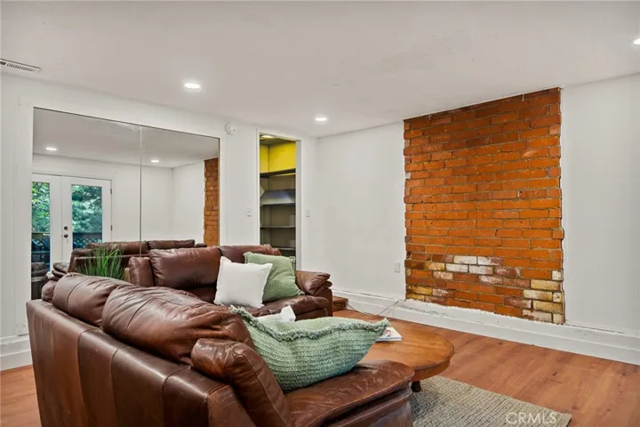 23717 Zuger Drive, Crestline, California 92325