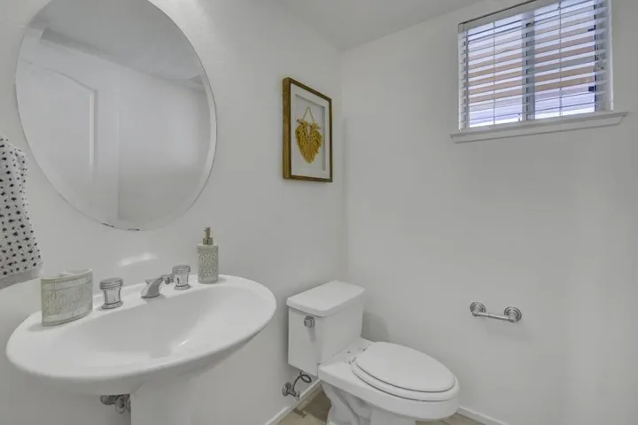978 Alpine Terrace 4, Sunnyvale, California 94086