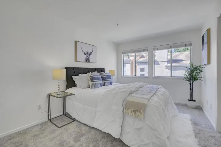 978 Alpine Terrace 4, Sunnyvale, California 94086
