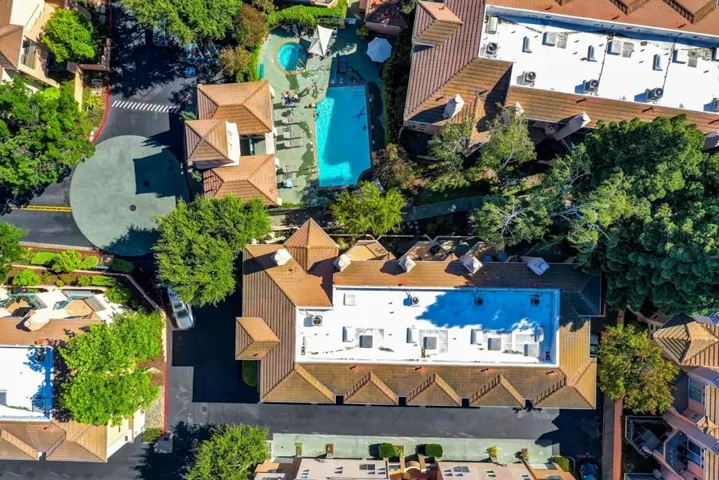 978 Alpine Terrace 4, Sunnyvale, California 94086
