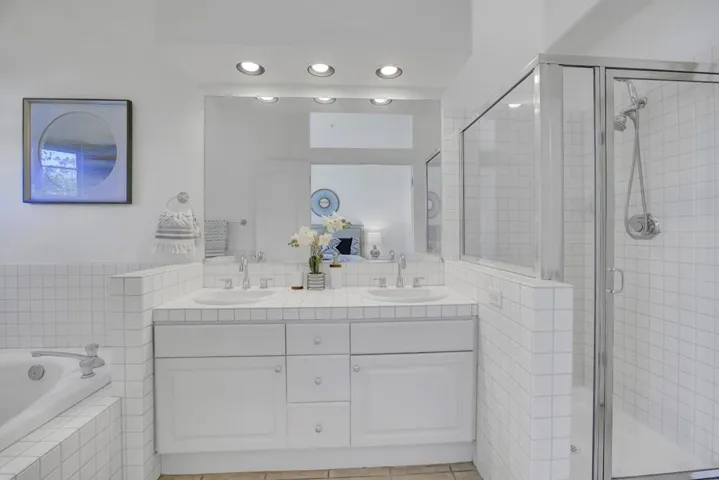 978 Alpine Terrace 4, Sunnyvale, California 94086