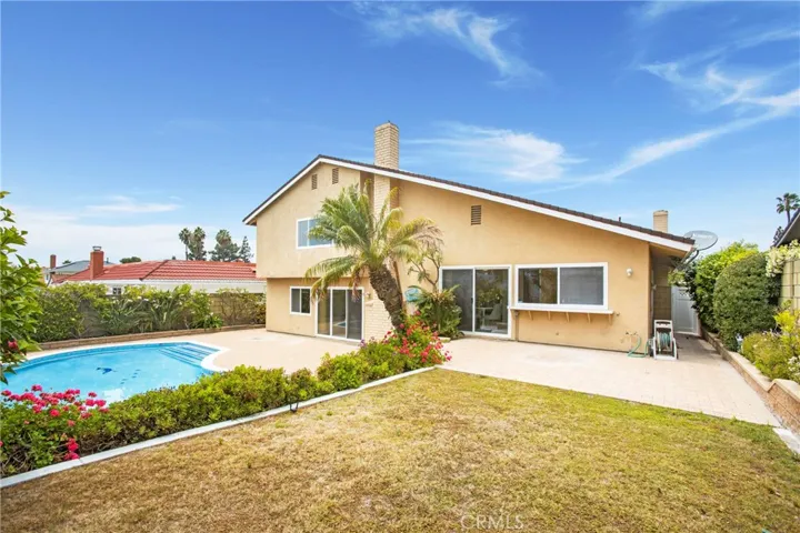 small grass area in addition to pool