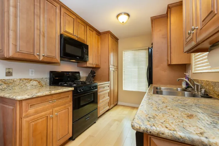 1420 Cabrillo Park Drive H, Santa Ana, California 92701