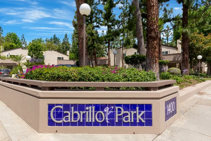 1420 Cabrillo Park Drive H, Santa Ana, California 92701