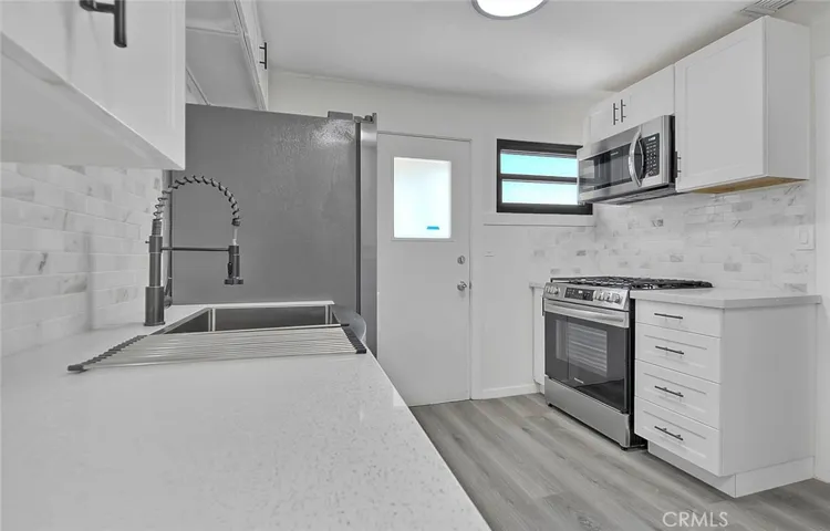 917 S Campus Avenue, Ontario, California 91761