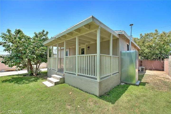 917 S Campus Avenue, Ontario, California 91761