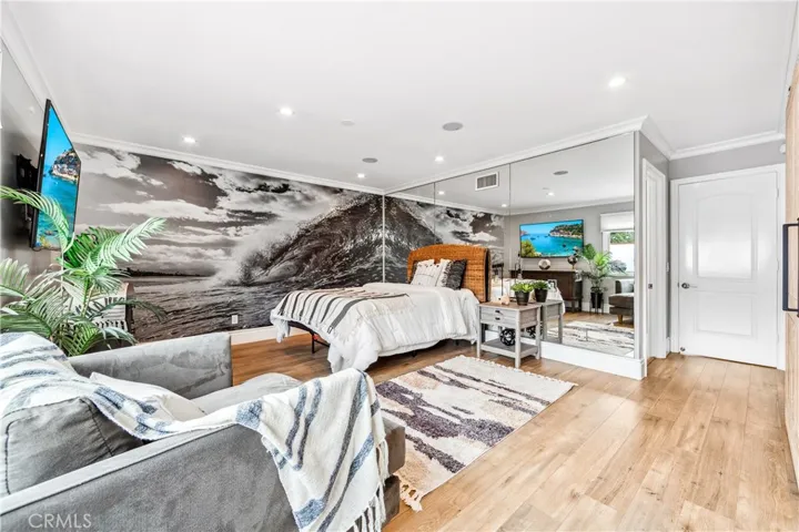 First Floor Suite