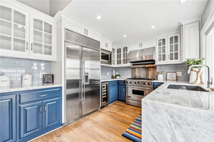 5522 Mossvale Circle, Huntington Beach, California 92649