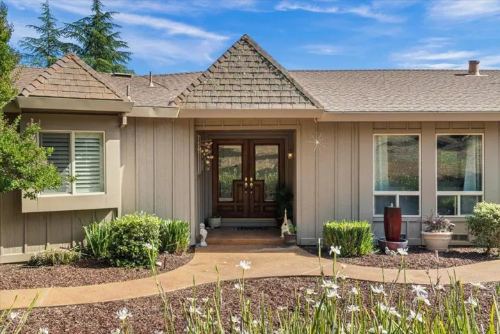 12310 Calle Celestina, Gilroy, California 95020
