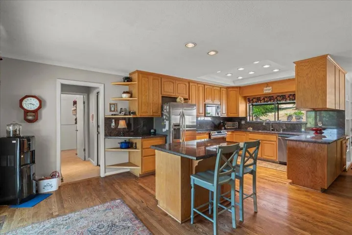 12310 Calle Celestina, Gilroy, California 95020
