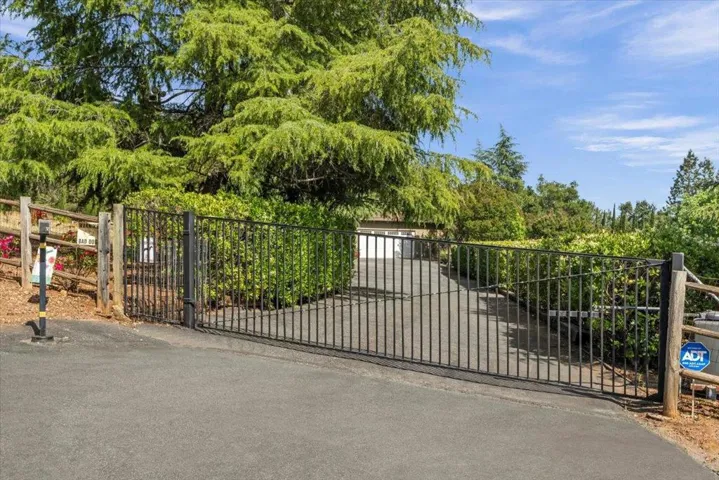 12310 Calle Celestina, Gilroy, California 95020
