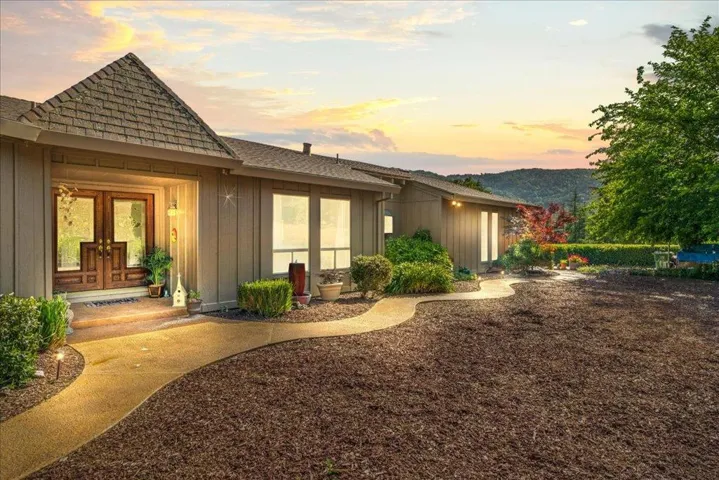 12310 Calle Celestina, Gilroy, California 95020