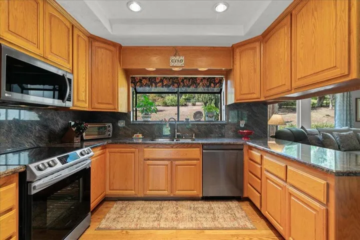 12310 Calle Celestina, Gilroy, California 95020
