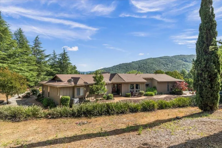12310 Calle Celestina, Gilroy, California 95020