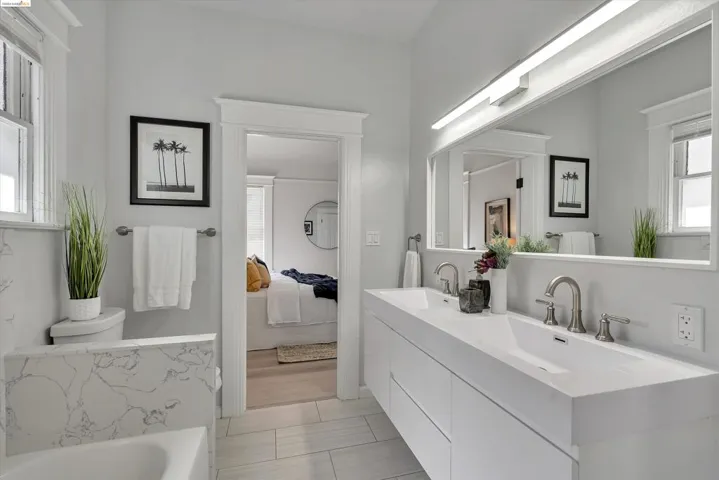 3130 West St., Oakland, California 94608
