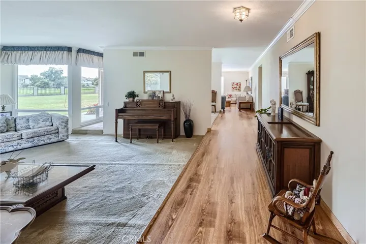 6792 Silver Beach Circle, Huntington Beach, California 92648