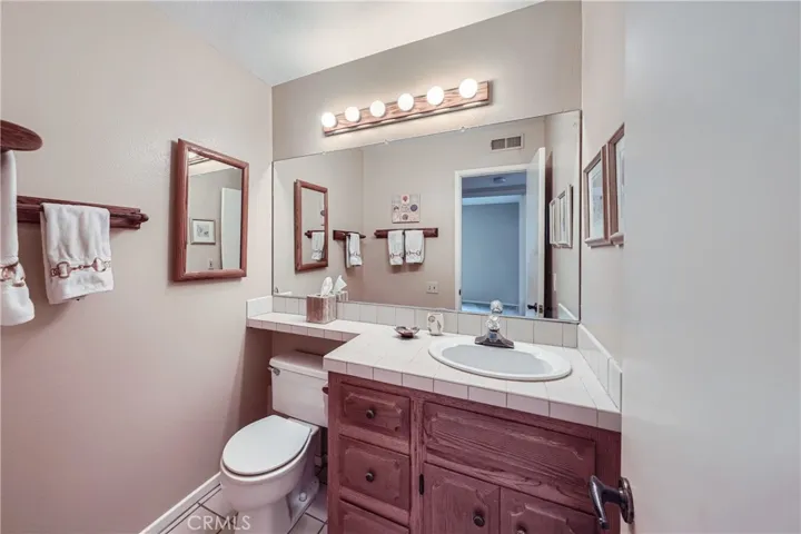 6792 Silver Beach Circle, Huntington Beach, California 92648