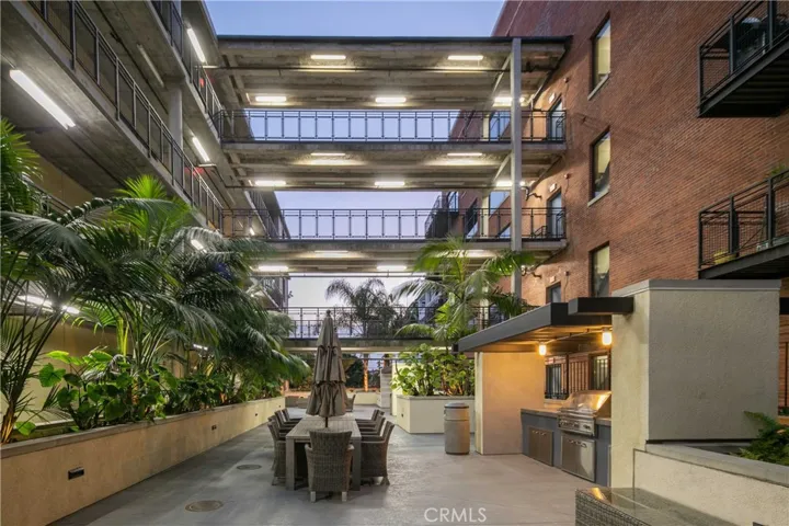 835 Locust Avenue 424, Long Beach, California 90813