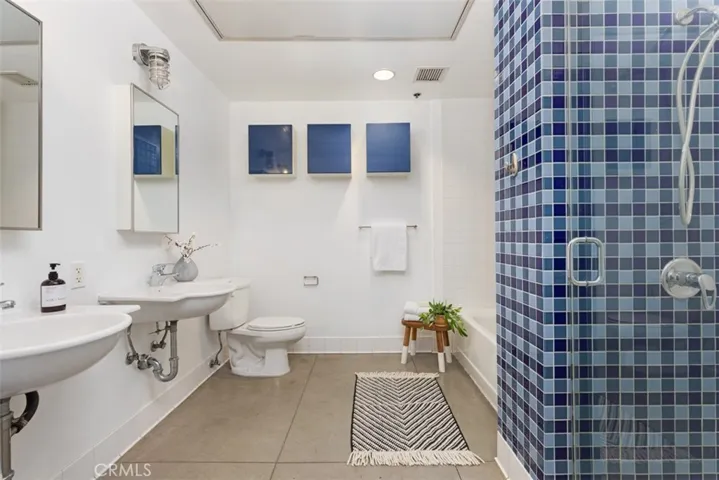 835 Locust Avenue 424, Long Beach, California 90813