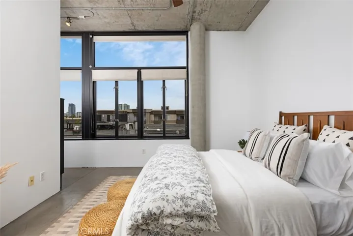 835 Locust Avenue 424, Long Beach, California 90813