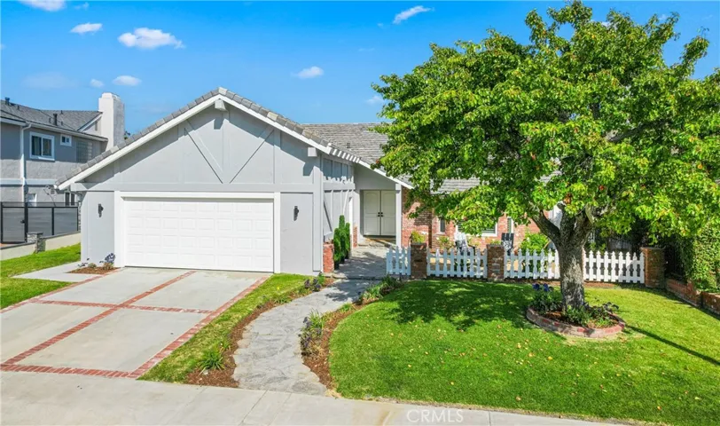 22382 Wallingford Lane, Huntington Beach, California 92646