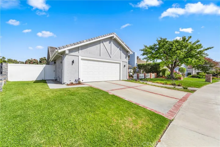 Pristine home with a 7000sqft lot. Less  than a mile to the beach