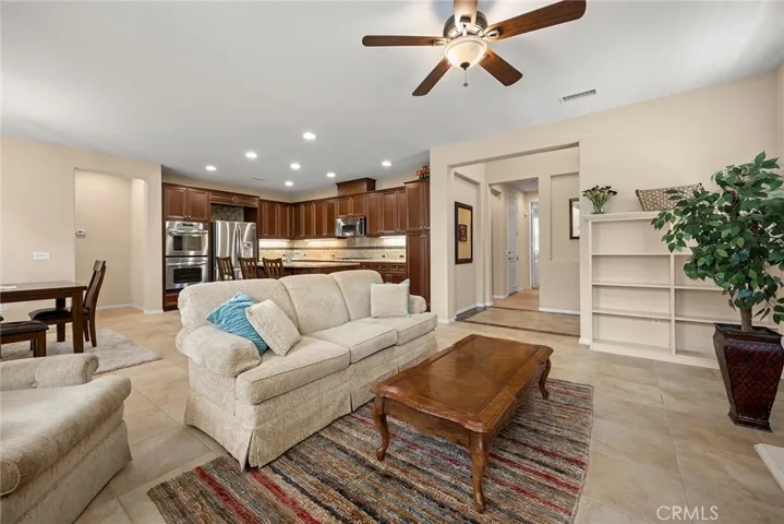 4052 Villa Quintana, Yorba Linda, California 92886
